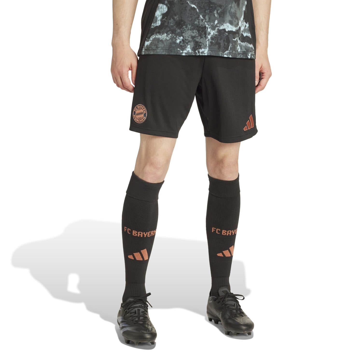adidas  FC Bayern München Strike Training Shorts