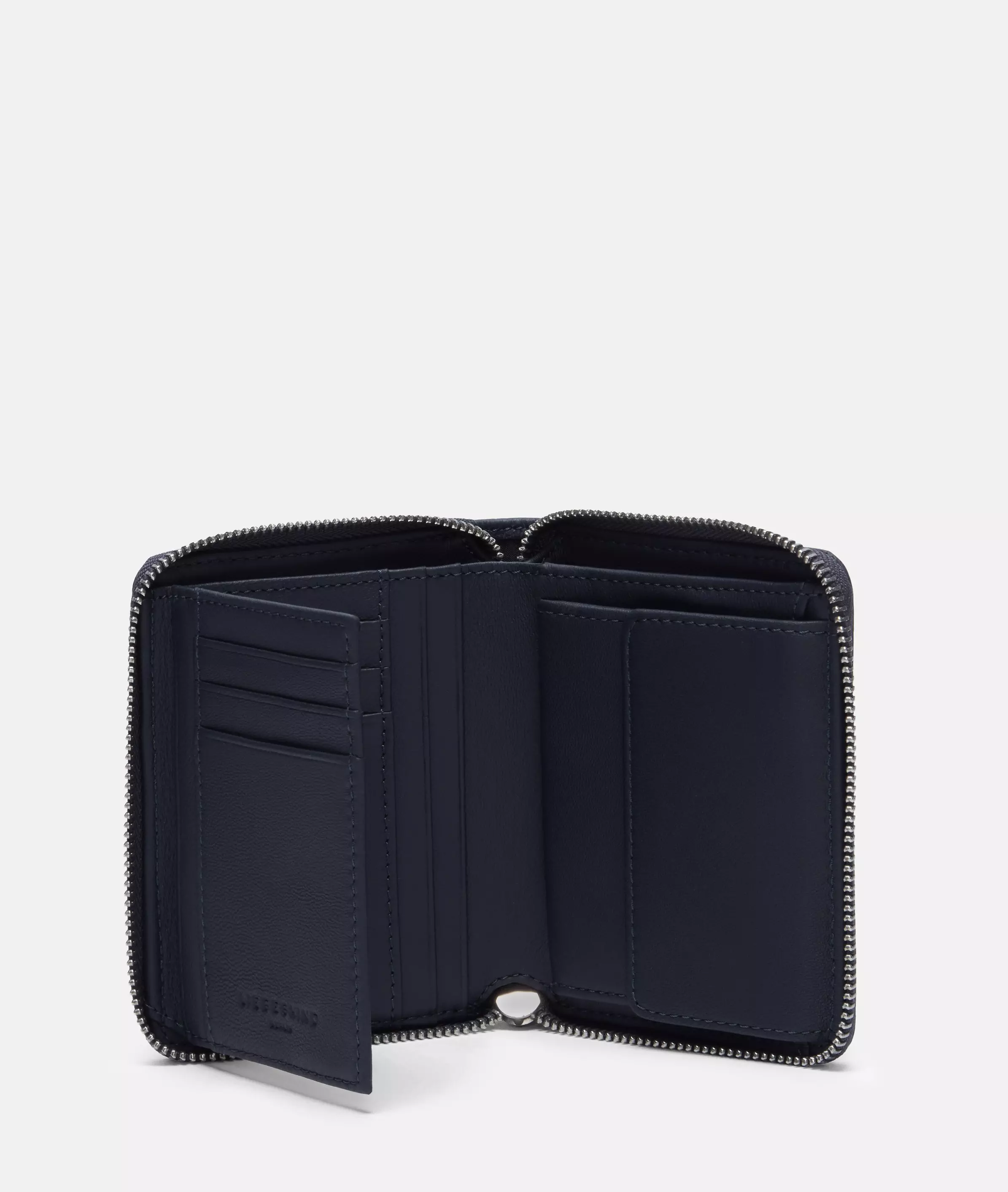 Wallet Spacious leather wallet