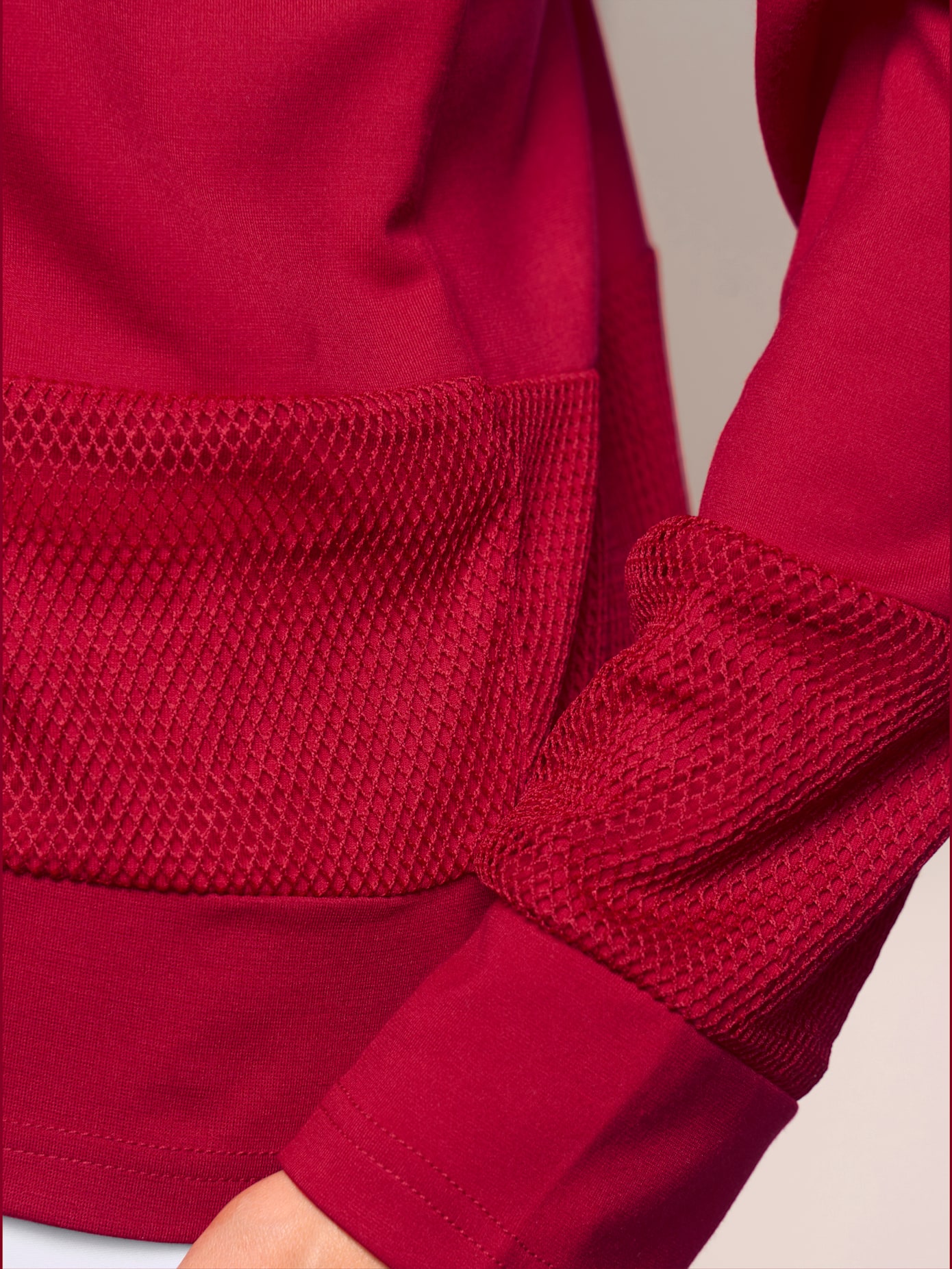 Veste légère empiècements maille décoratifs