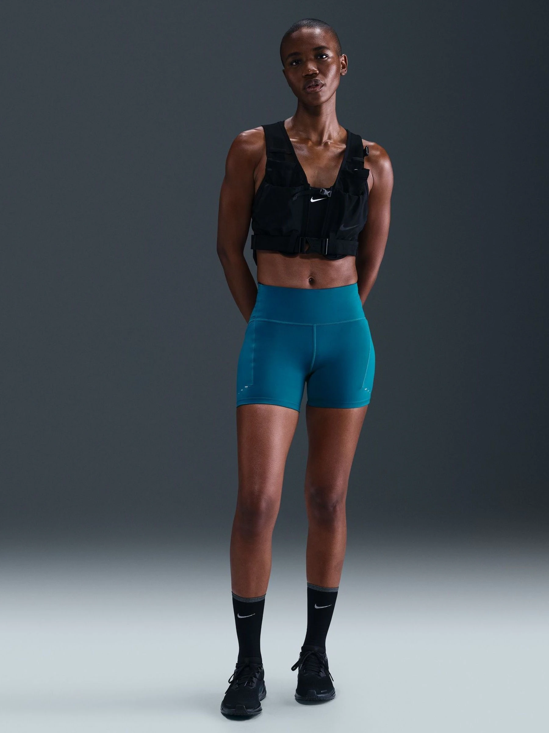 Nike Swift Hoge taille 4inch Strakke Hardloopshort met zakken
