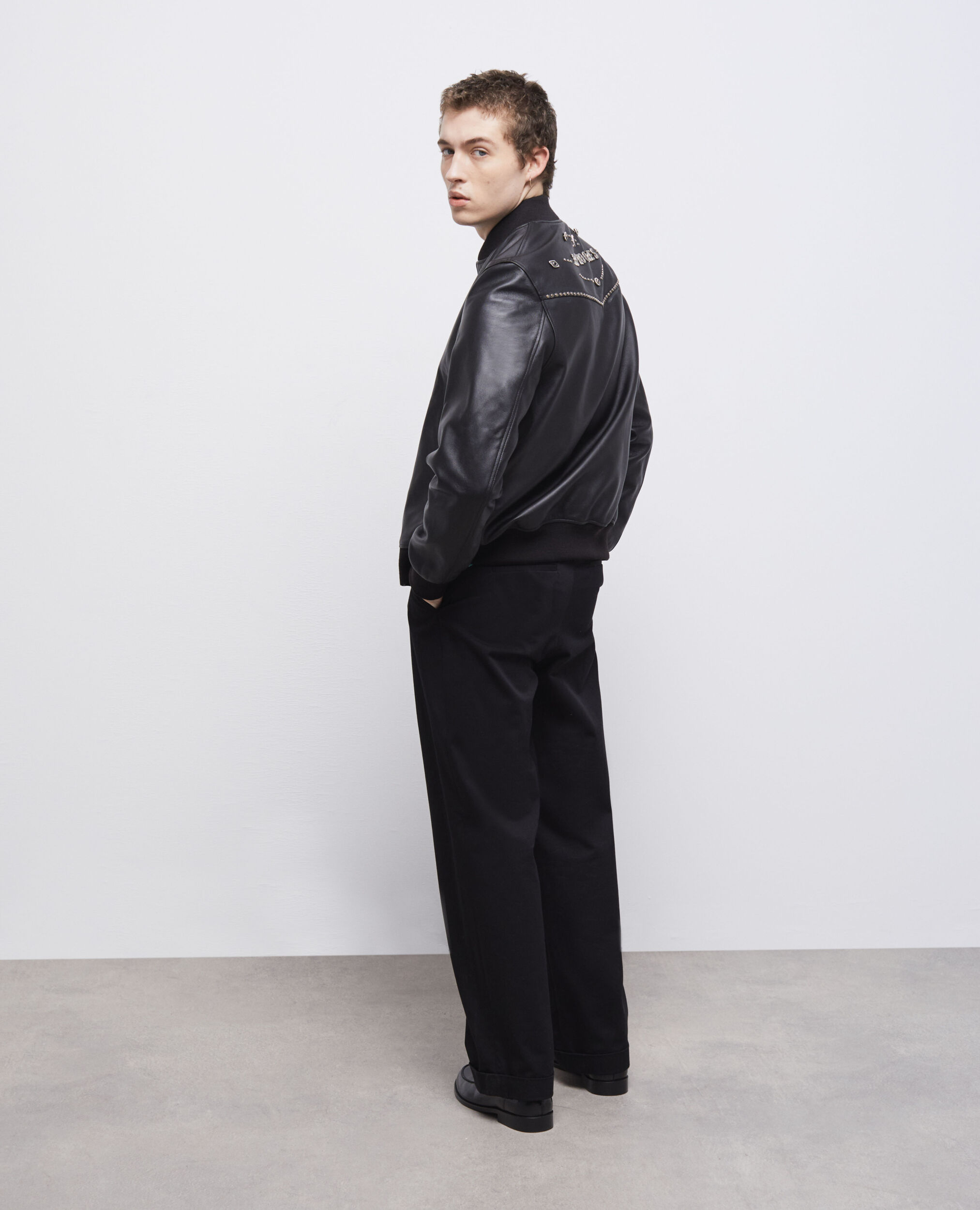 Blouson en cuir noir