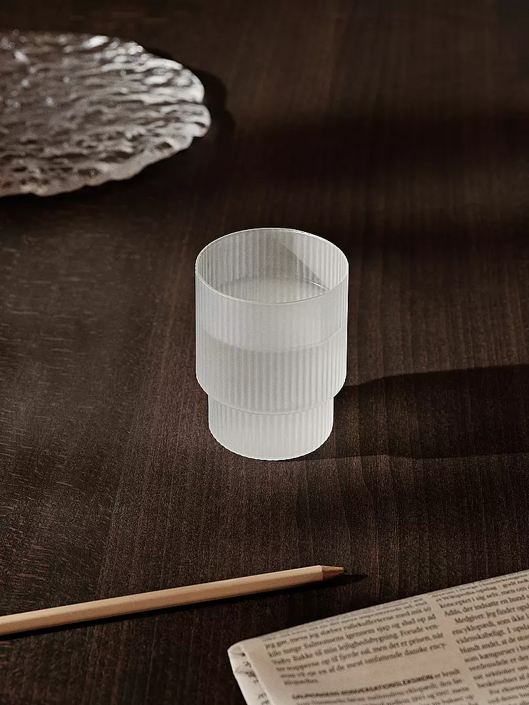 FERM LIVING Trinkglas 4er-Set RIPPLE Frosted  weiss
