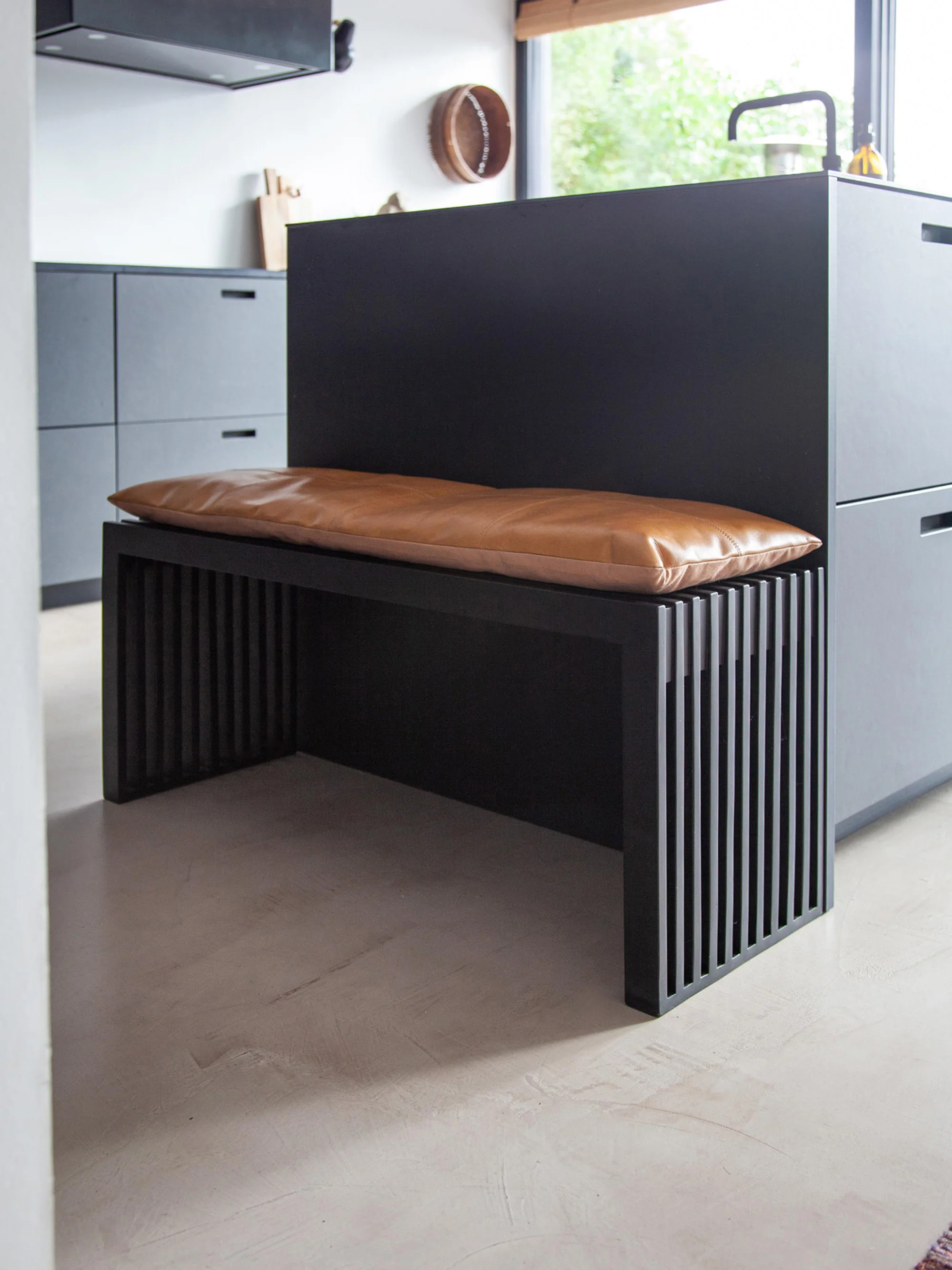 Zitbank Rib uit mahoniehout