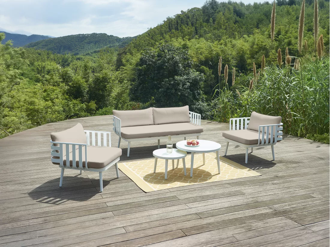Salon de jardin en aluminium : canapé 2 places, 2 fauteuils et 2 tables basses - Blanc - KUTO de MYLIA