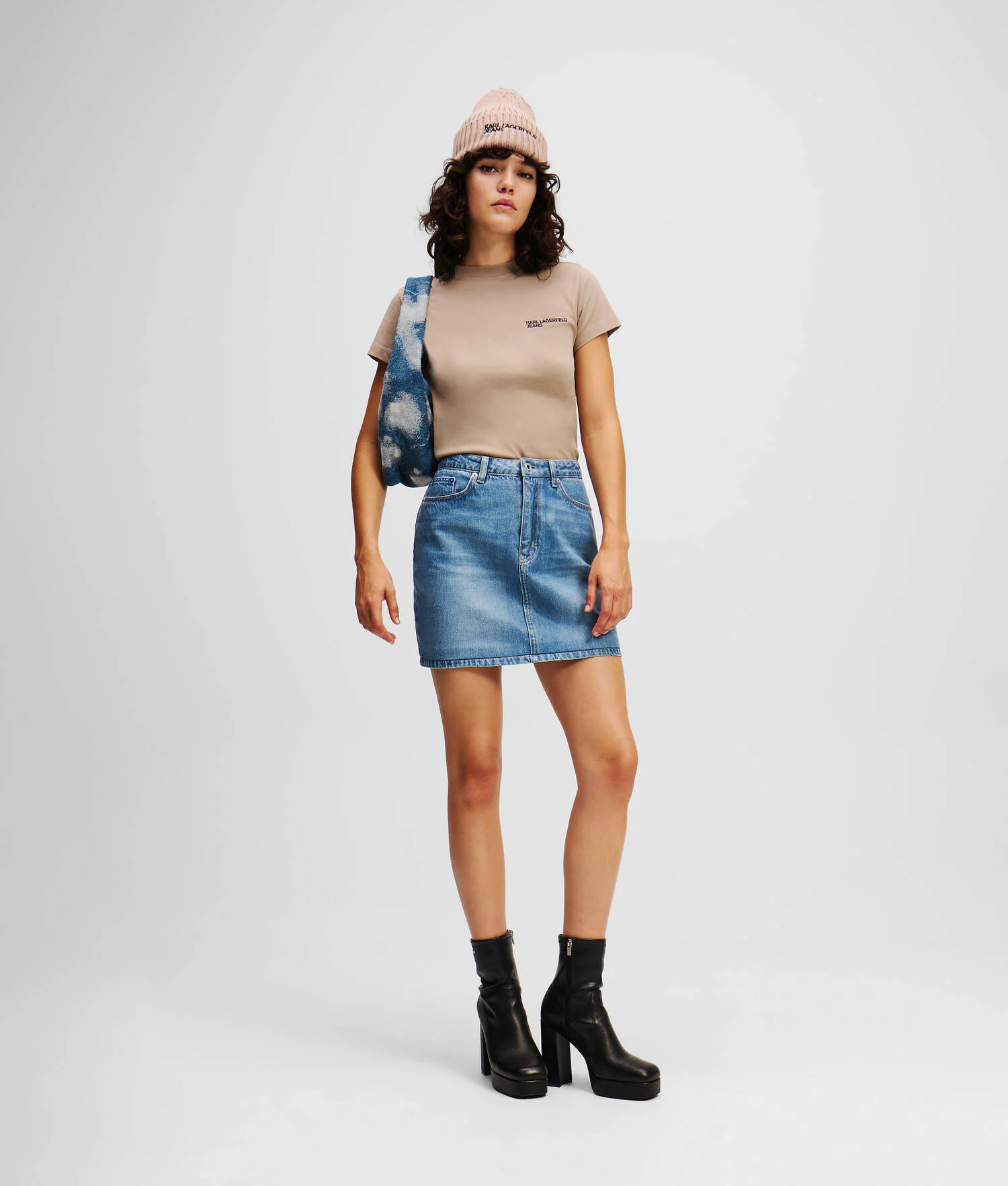 T-SHIRT AJUSTÉ