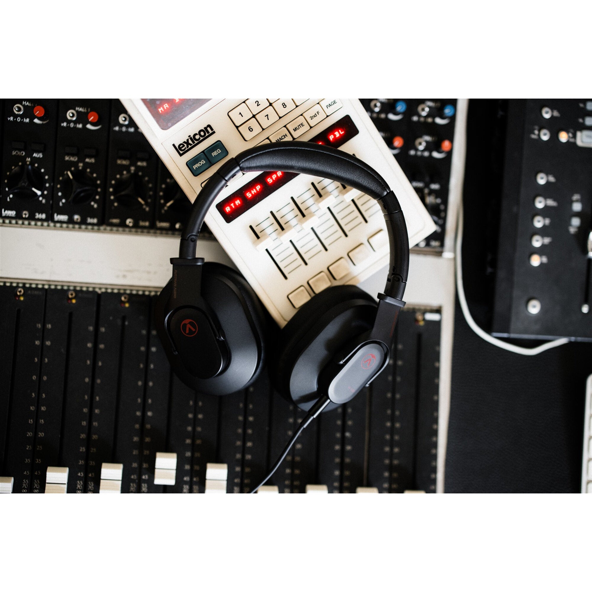 Austrian Audio Hi-X20 koptelefoon
