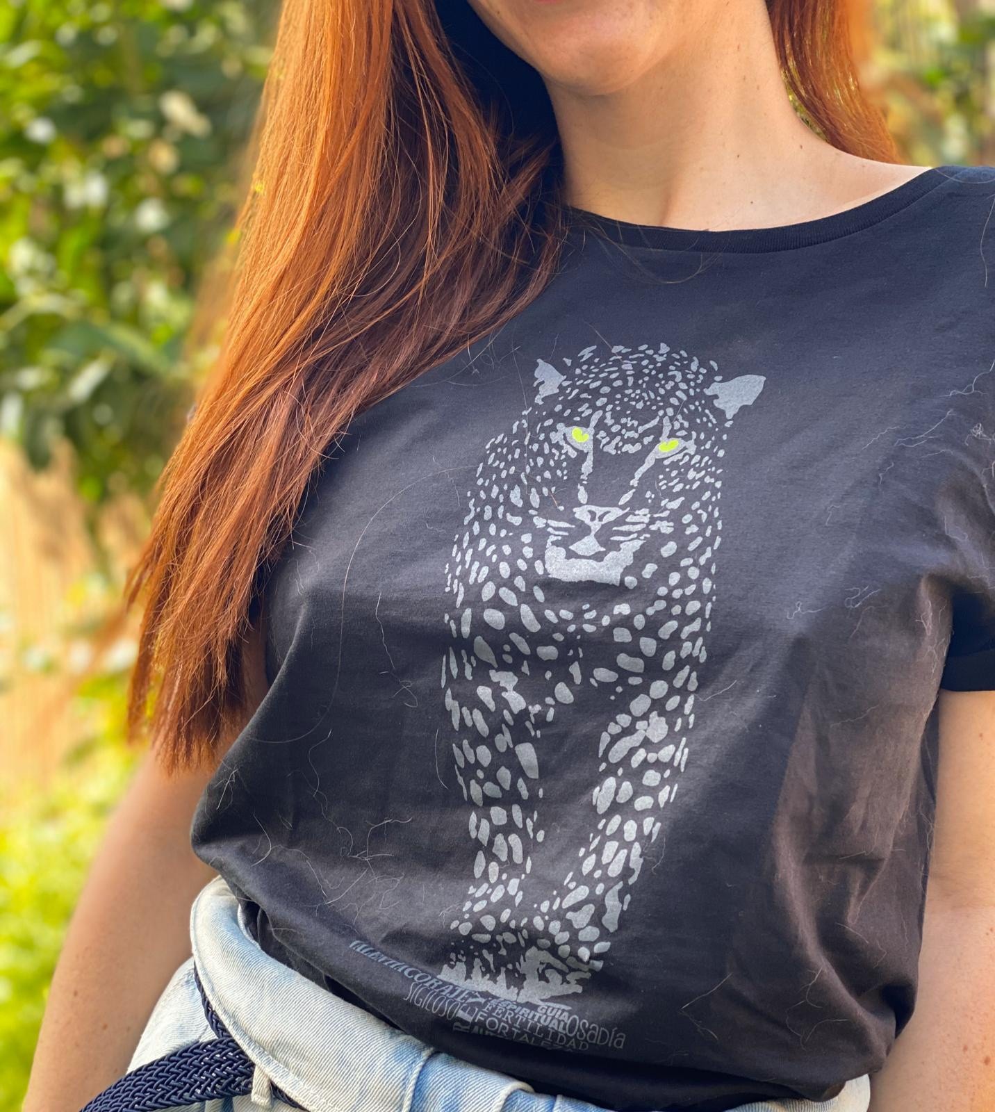 Camiseta feminina Animal Totem jaguar cinza