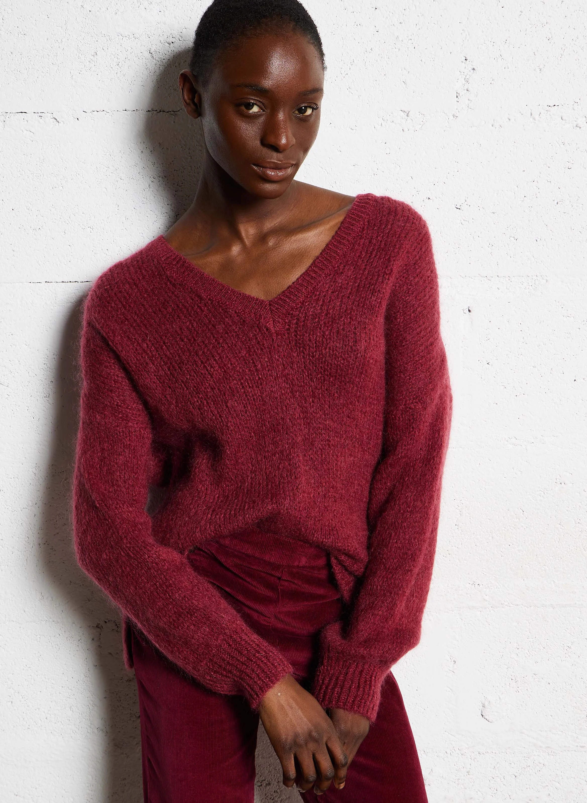MELANIE - Pull oversize col V en laine mélangée | Rouge