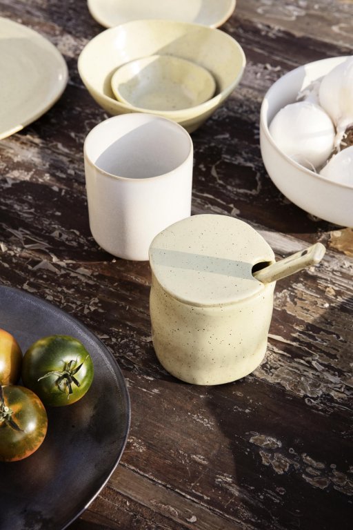 Ferm Living Flow suikerpot off white speckle