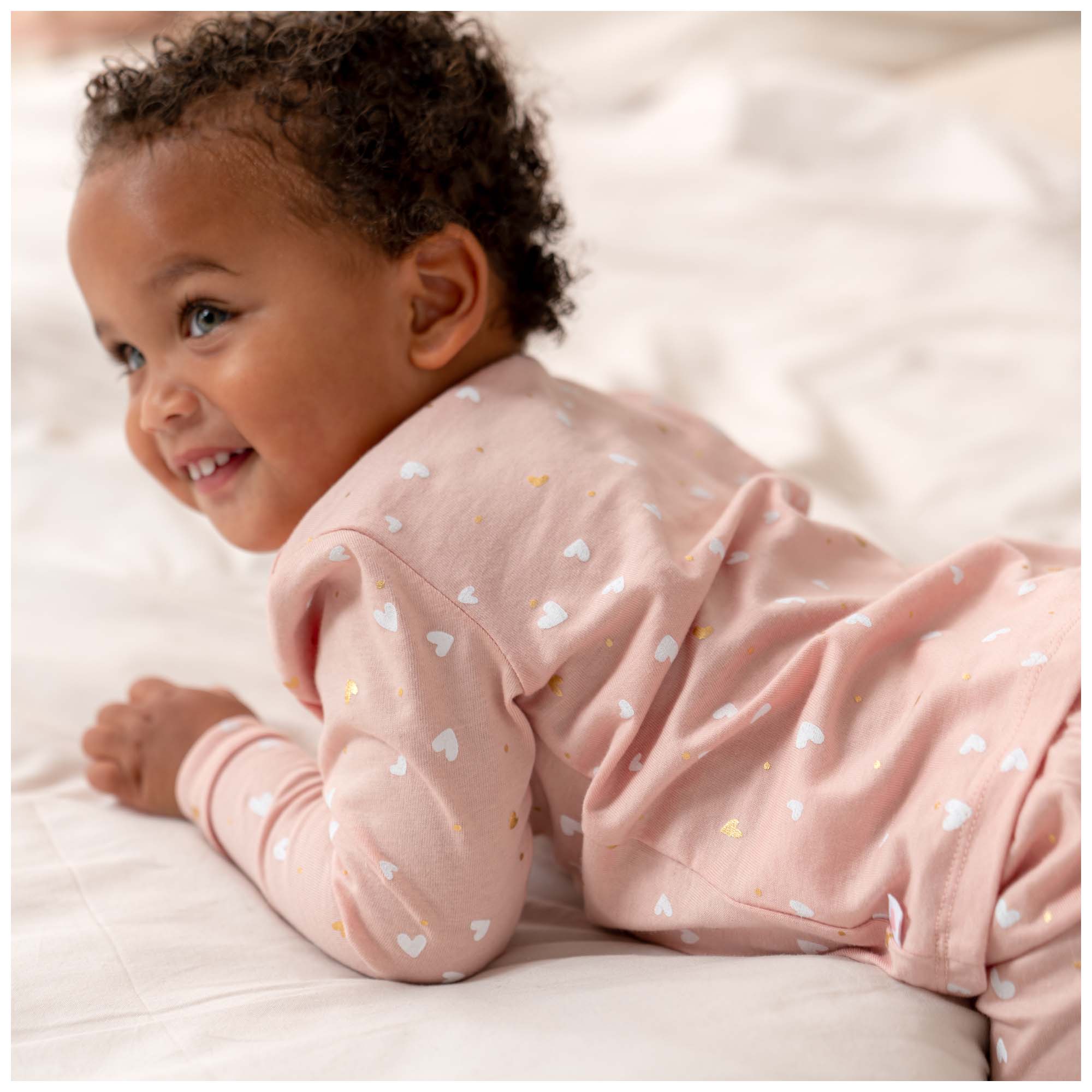 Prénatal peuter pyjama hartjes roze