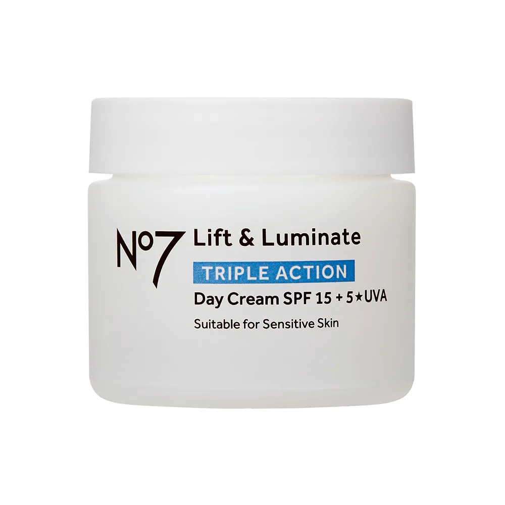 No7 Lift & Luminate Triple Action Day Cream - 50 ml.