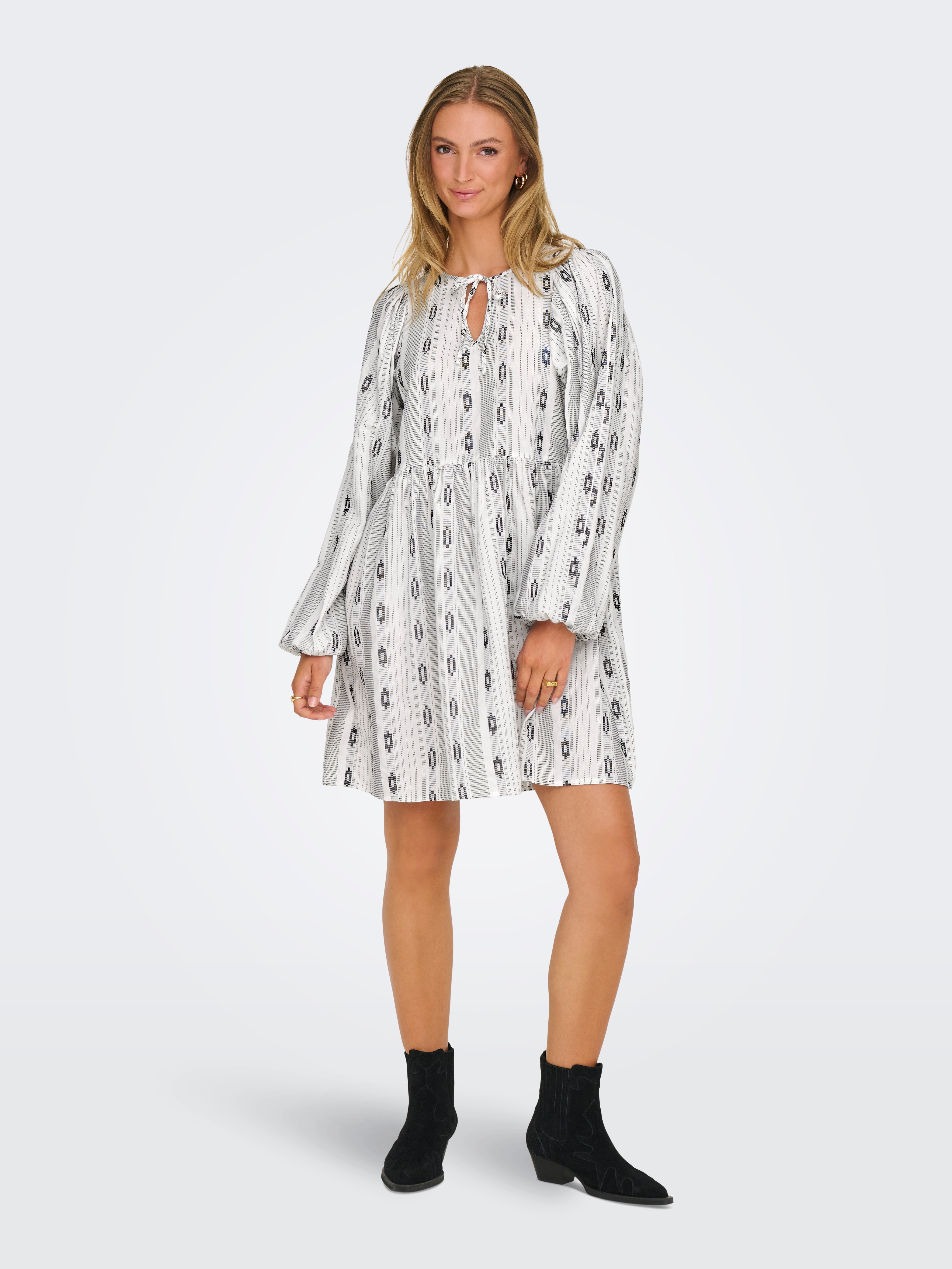 JDYALVA Midikleid Cloud Dancer