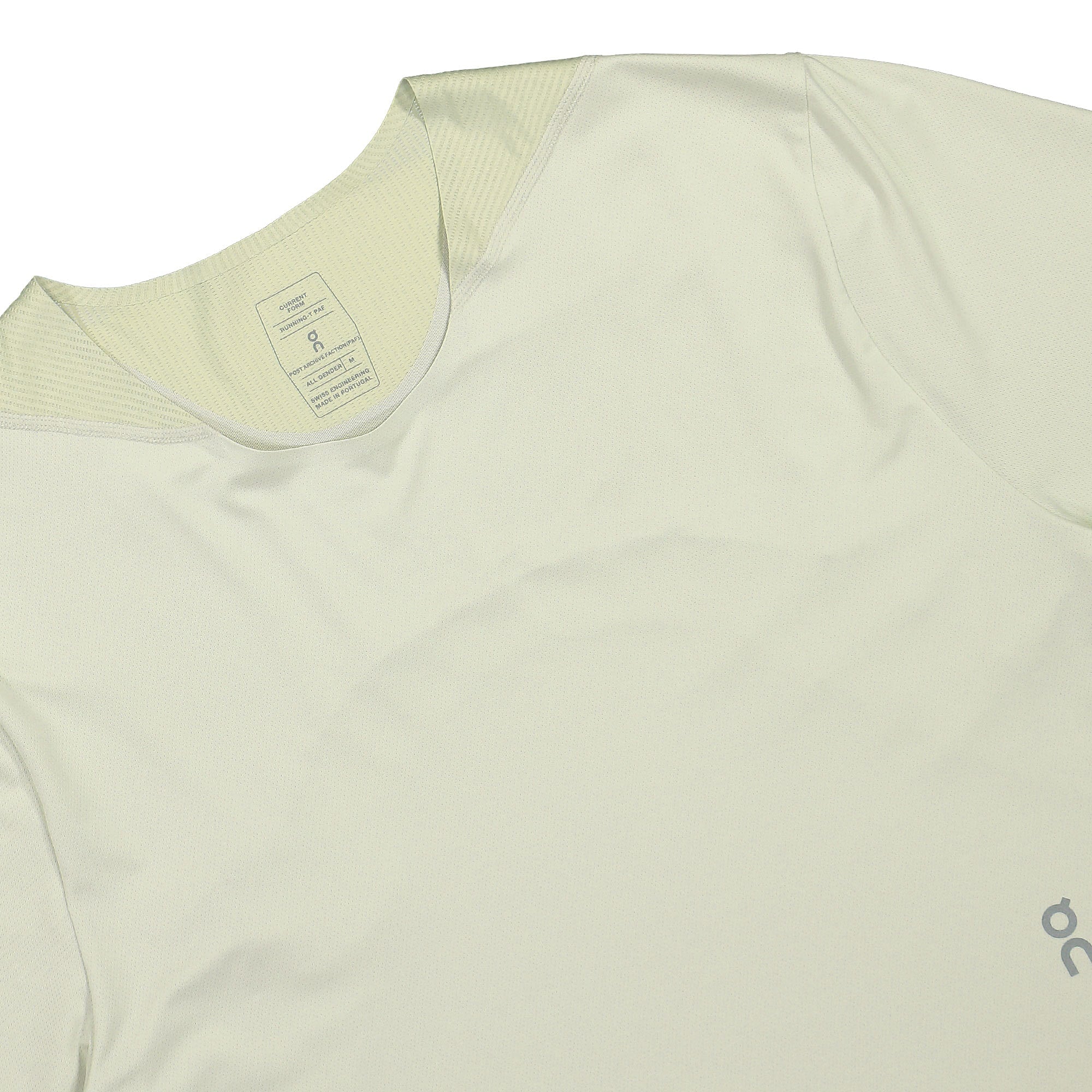 On<br>T-Shirt