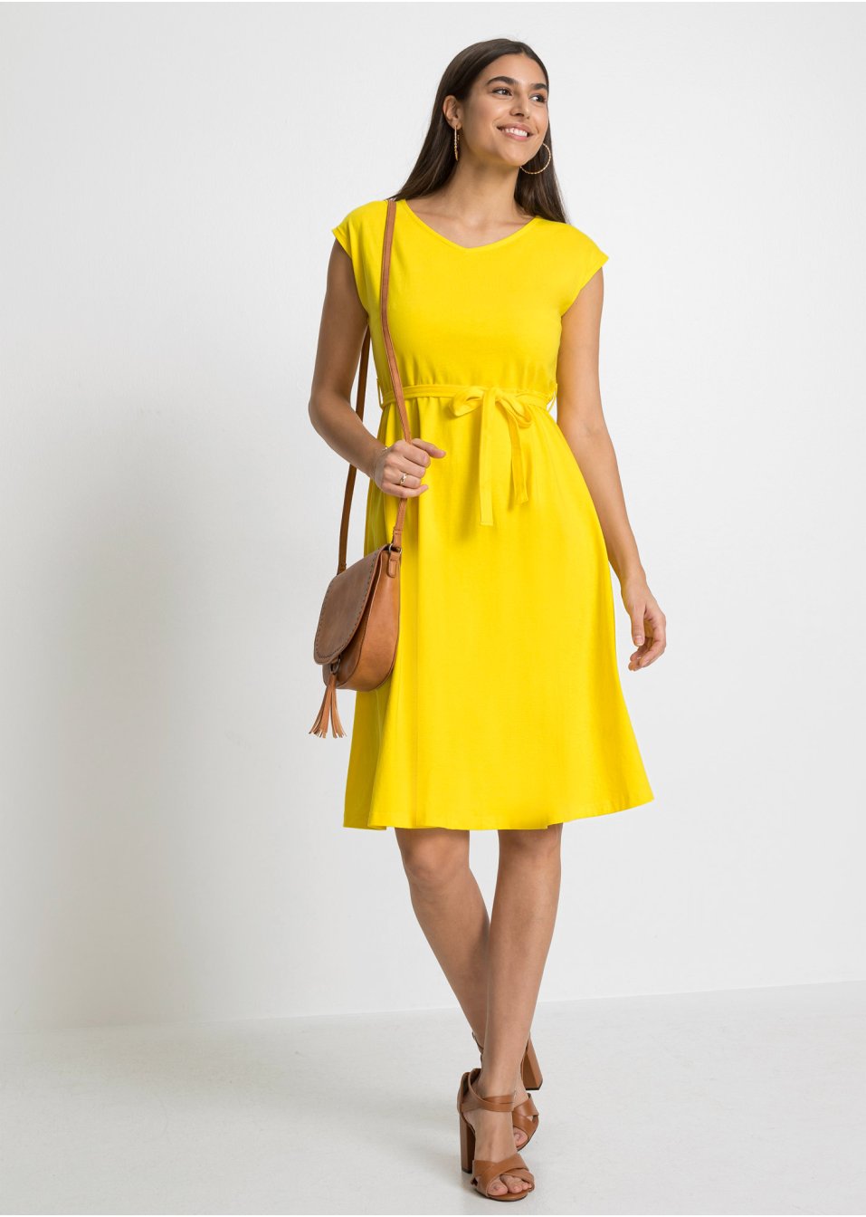 Robe avec ceinture