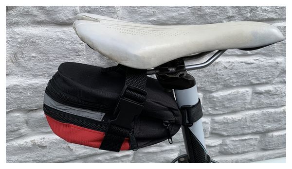Sacoche de selle avec kit réparation vélo
