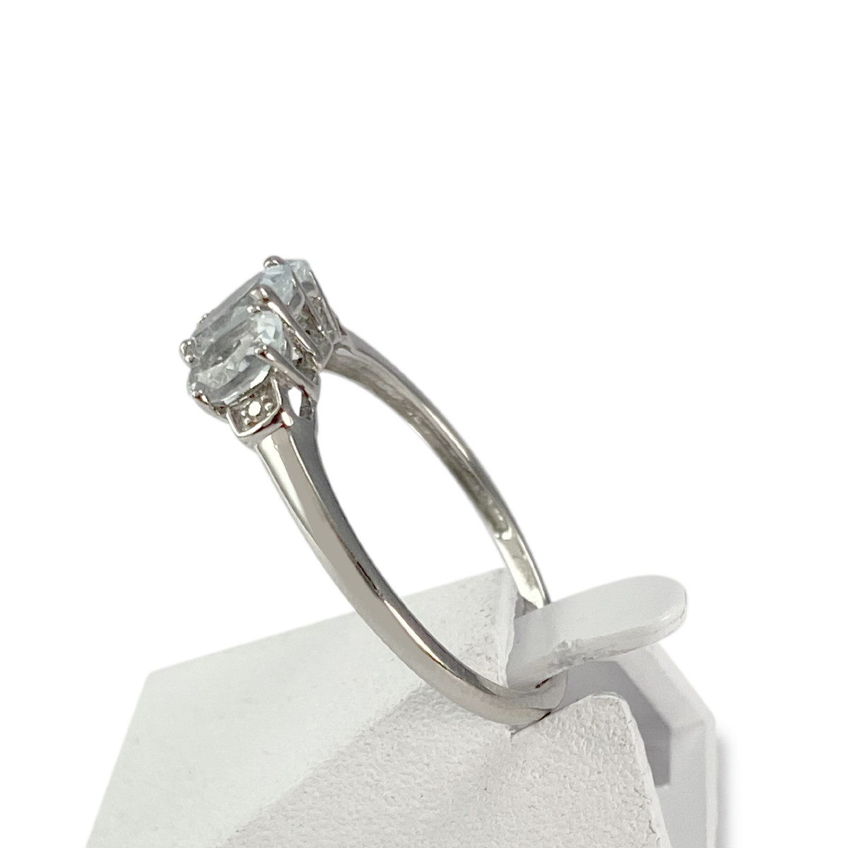 Bague d'occasion or 375 blanc aigues-marines diamants