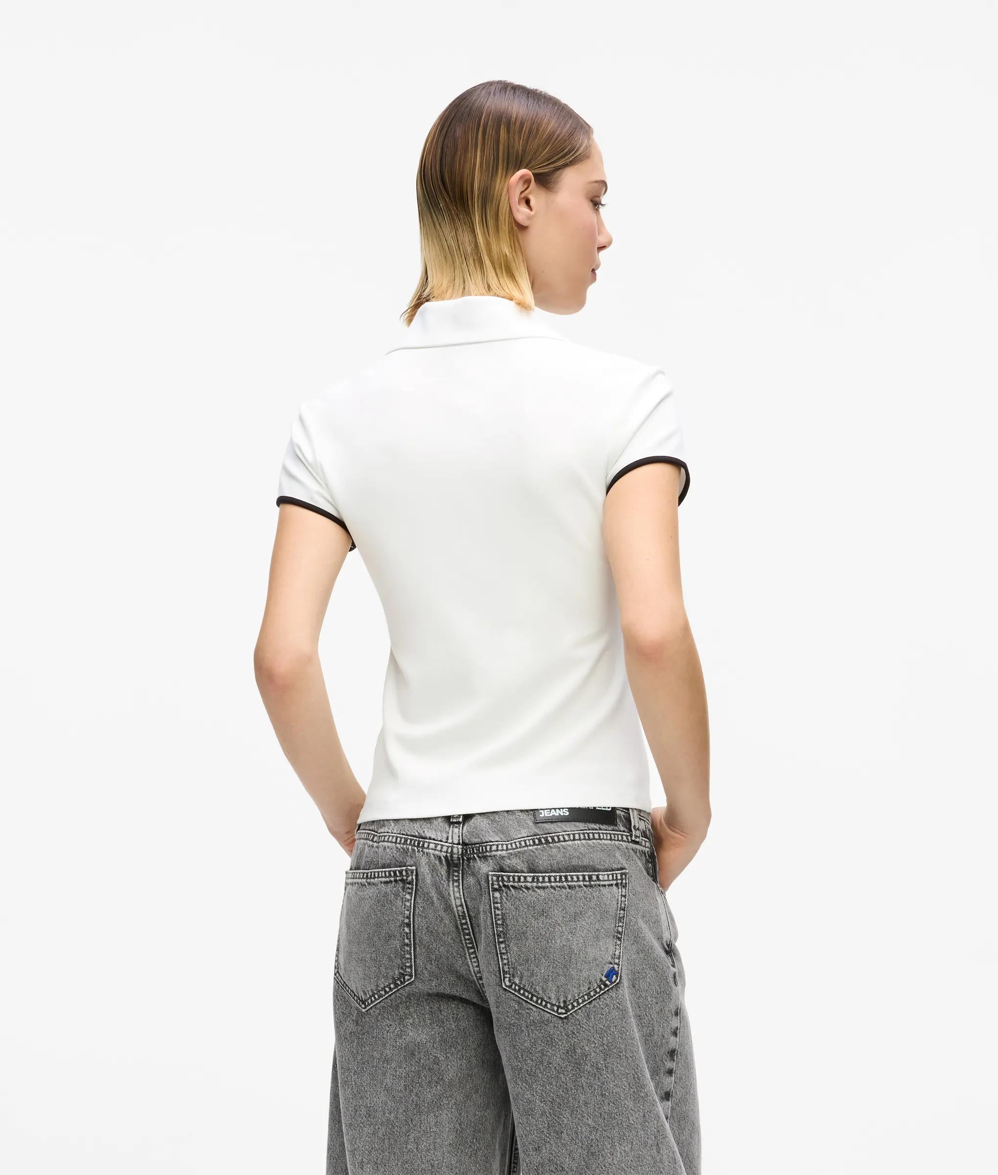 Slim poloshirt mit contrastbiet