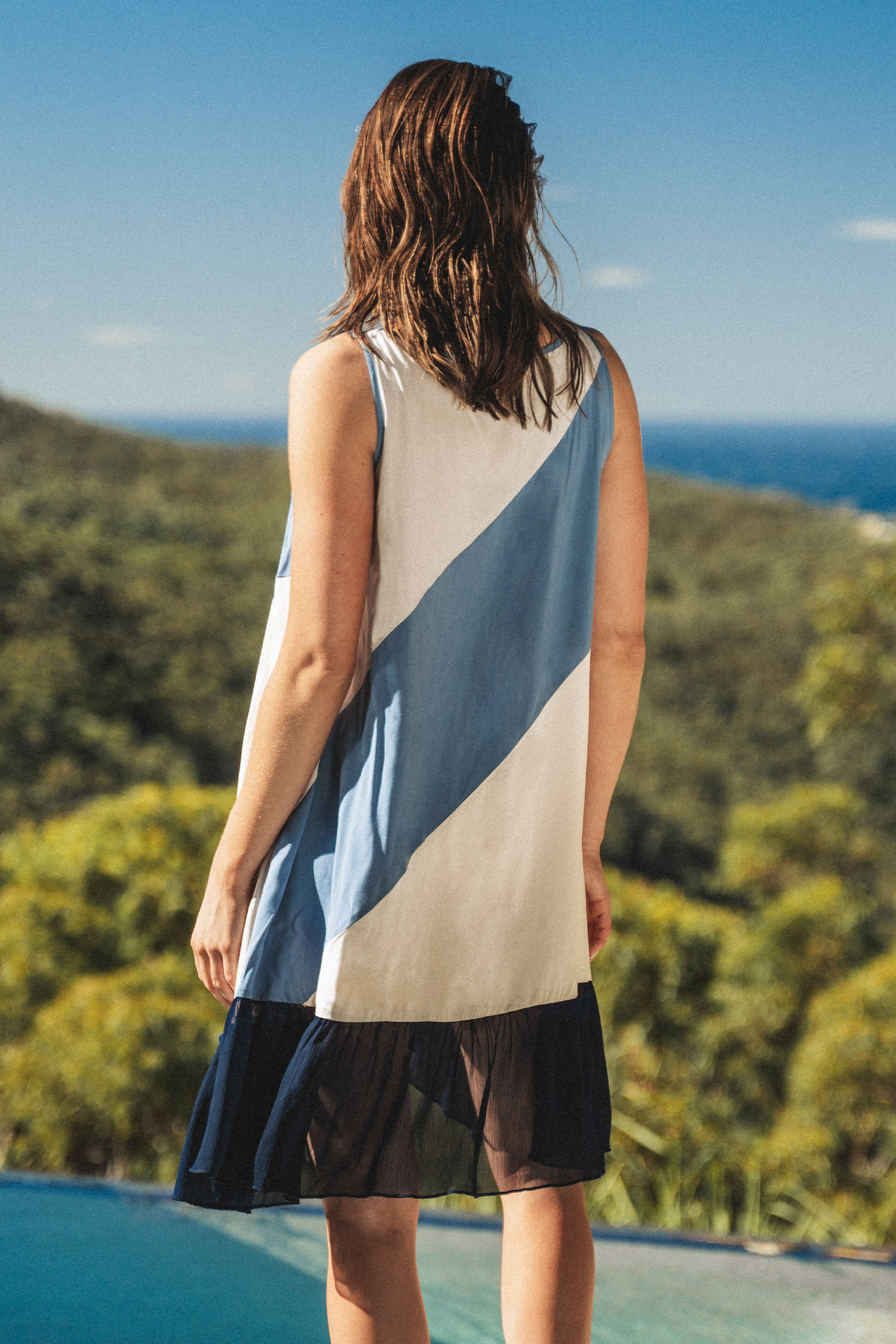Robe cover up asymétrique à bloc de couleur