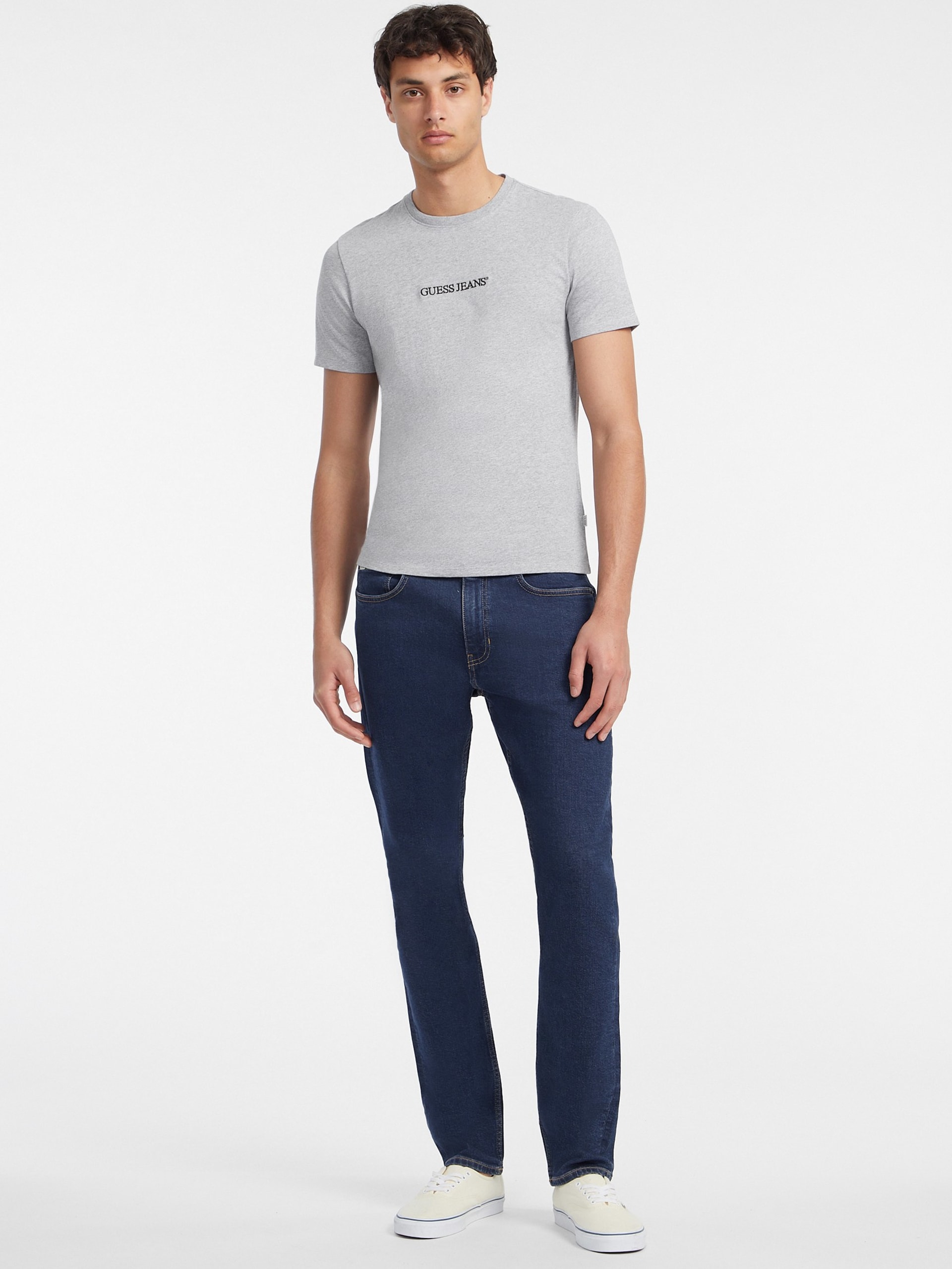 Camiseta Slim com Logo Bordado