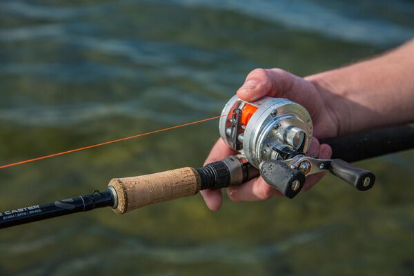 Moulinet casting Ultimate Jerkstar 151