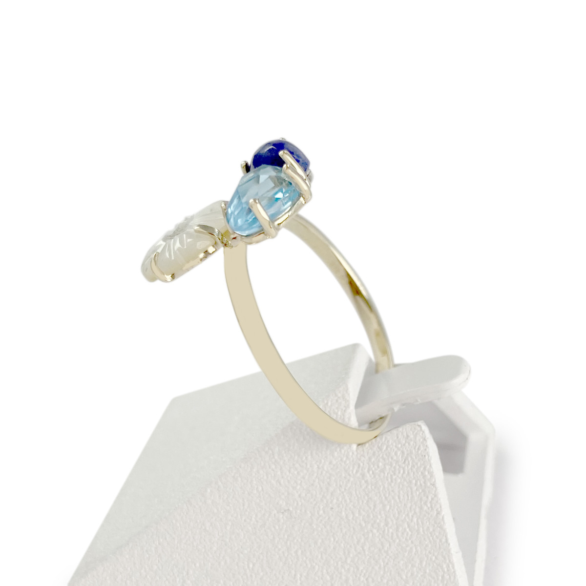 Bague d'occasion or 375 jaune fleur nacre et pierres fines
