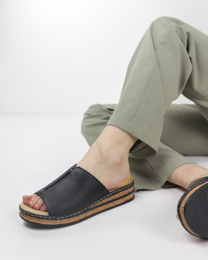 Rieker Antistress Slippers  - zwart
