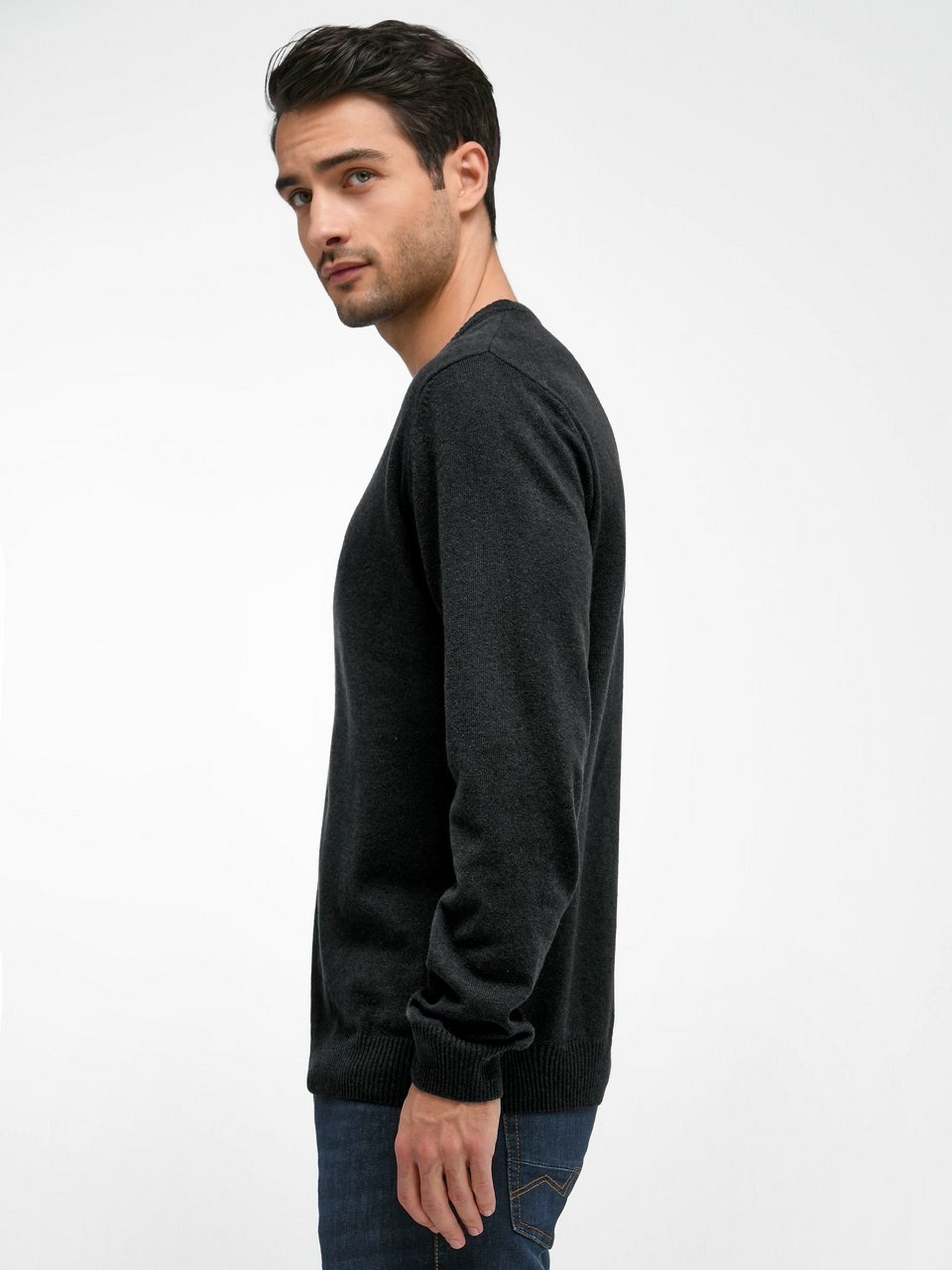 Pullover aus 100% Schurwolle-Lambswool