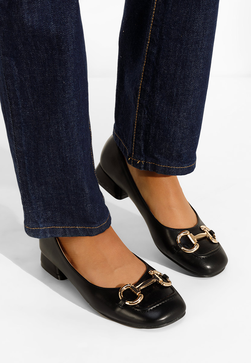 Chaussures à petit talon noirs Escana