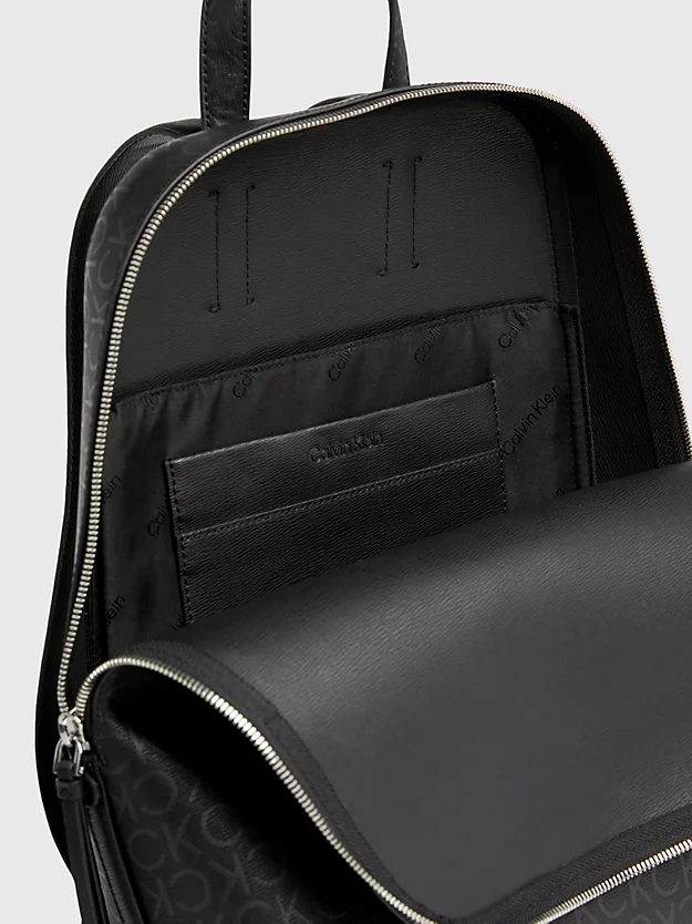 Mochila executiva com logotipo