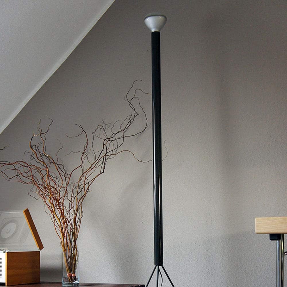 Flos Luminator Stehlampe Anthrazit Grau