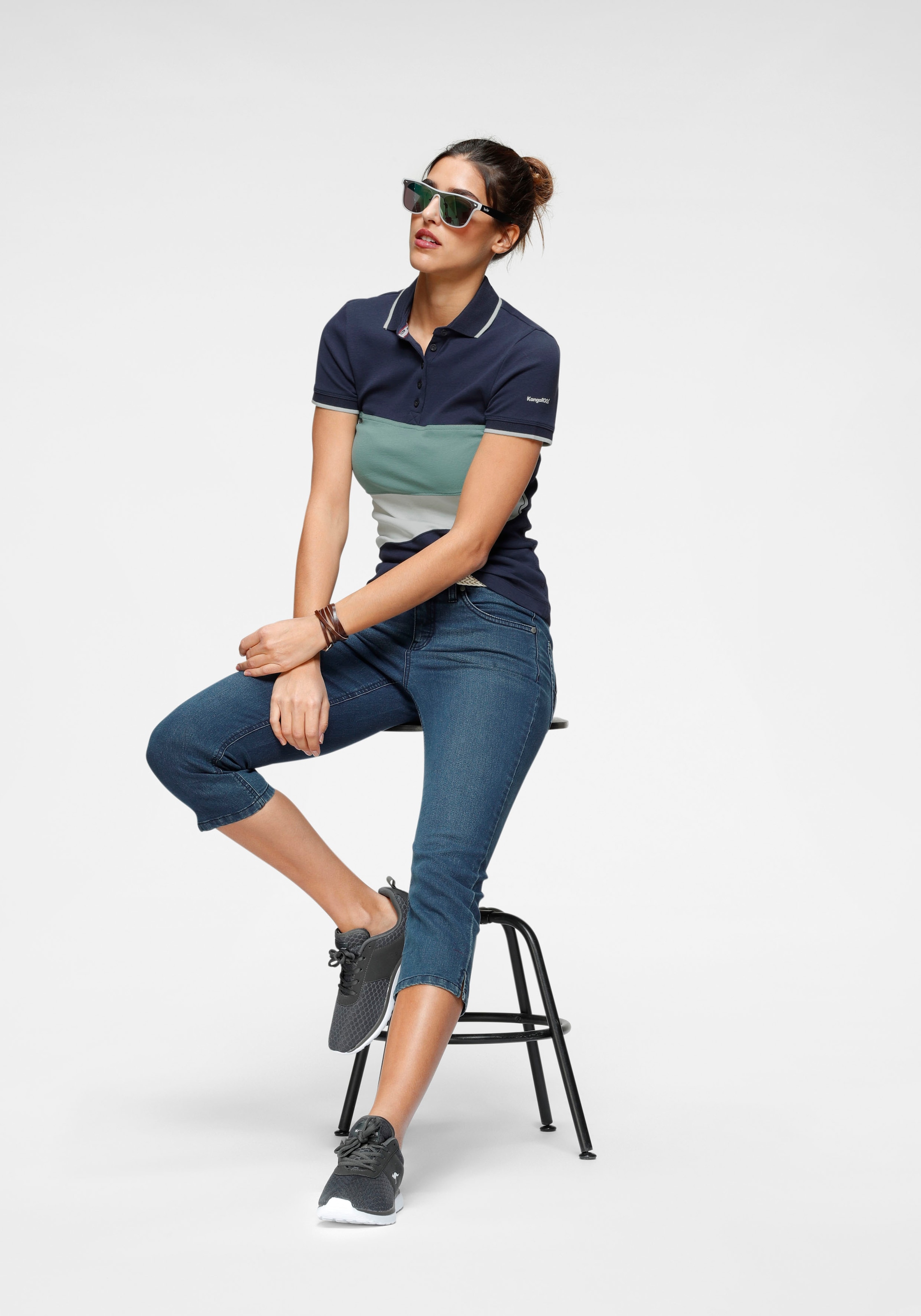 KangaROOS Poloshirt , Kurzarm,  figurbetonter Schnitt,  Colourblocking-Optik,  Polokragen