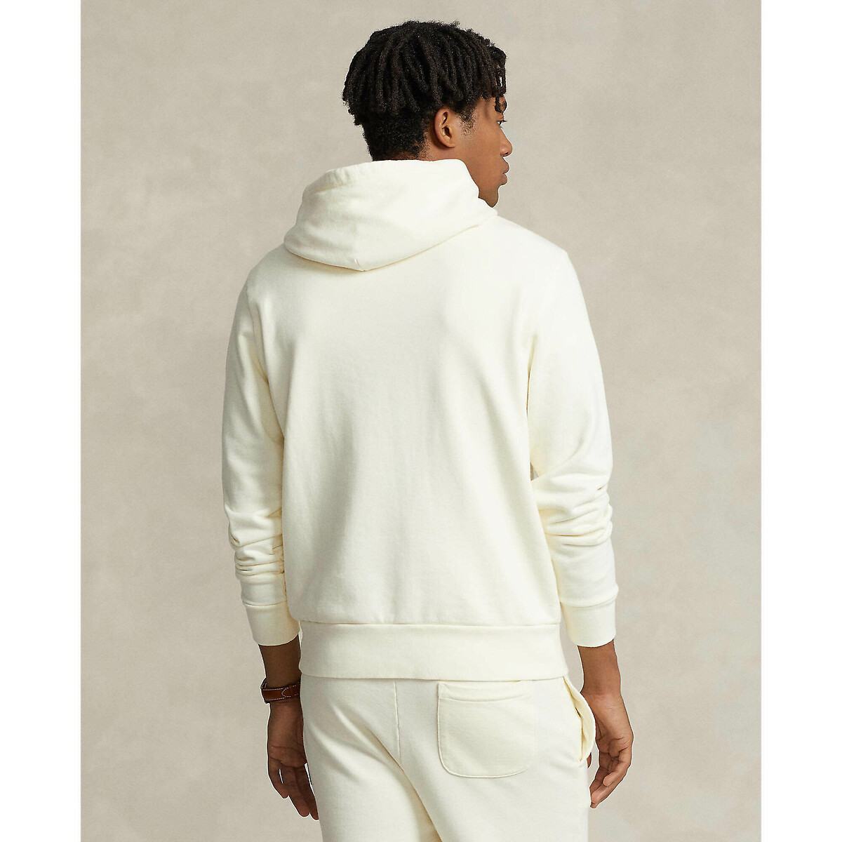 POLO RALPH LAUREN<br>Moletom com capuz em tecido felpudo, logotipo bordado