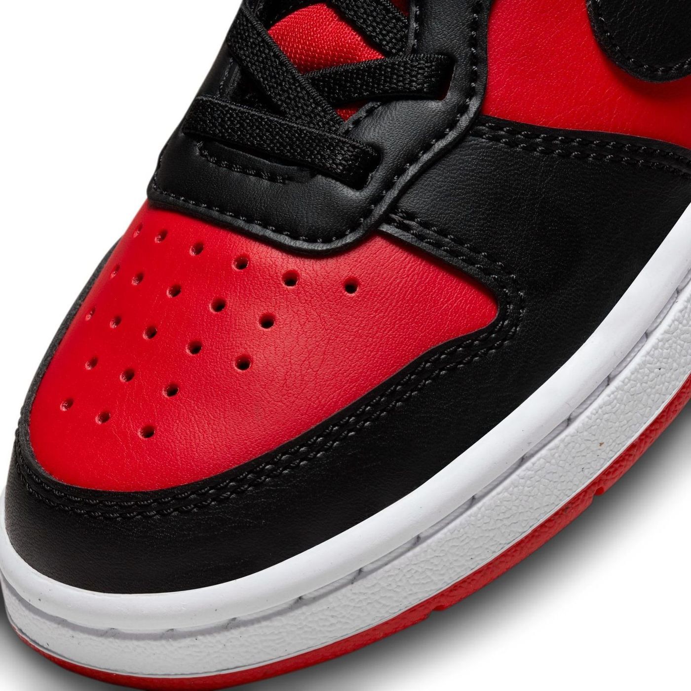 NikeNike Court Borough Low Recraft