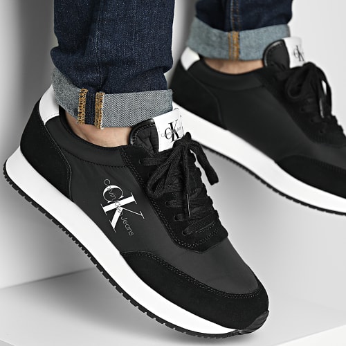Baskets Retro Runner 0746 Black Bright White