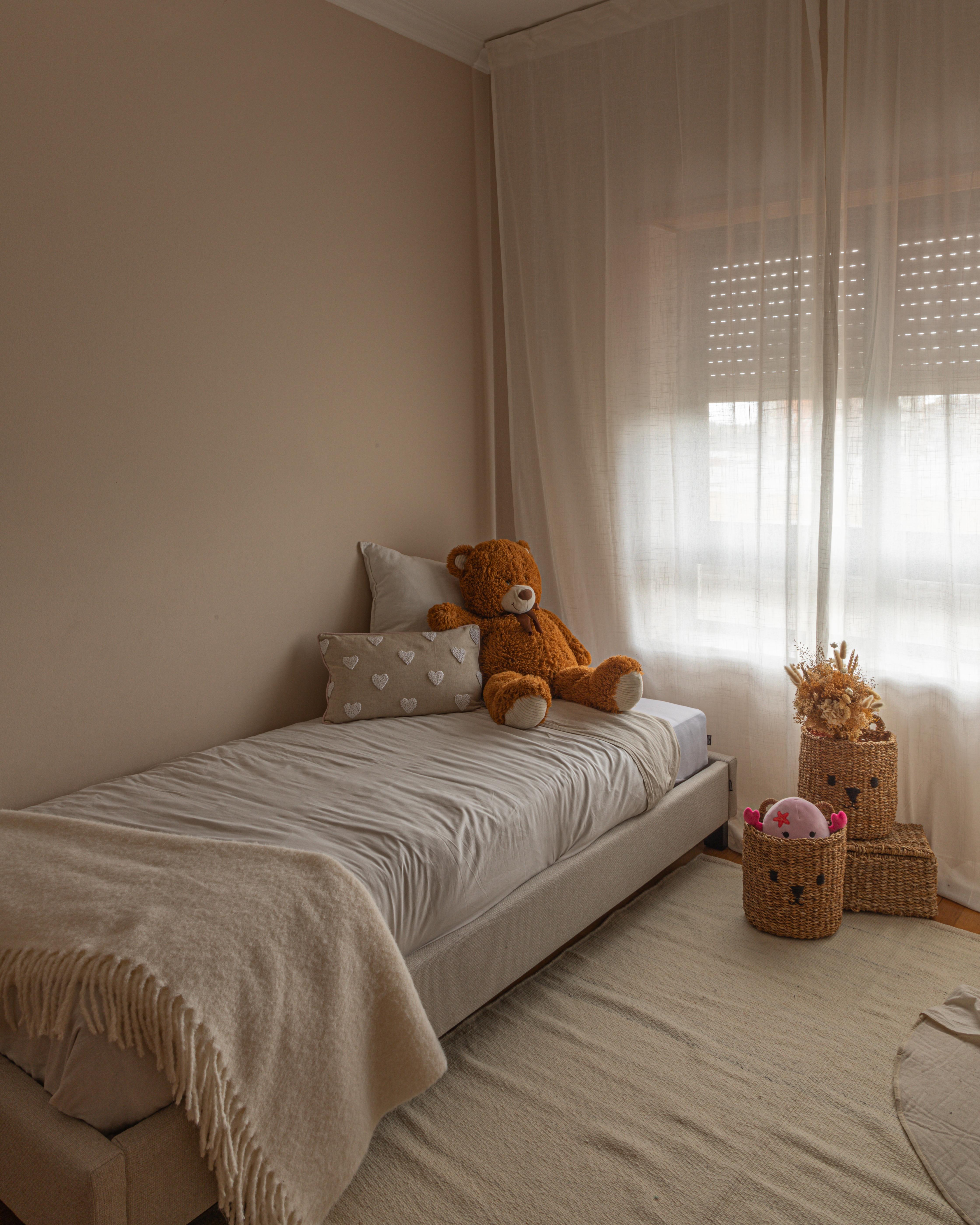 Bed zonder hoofdbord Stof ROANNE 90 x 200 cm Lichtbeige