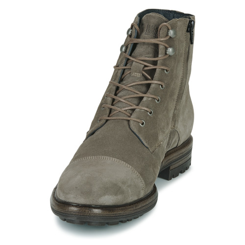 Blackstone -  - Taupe
