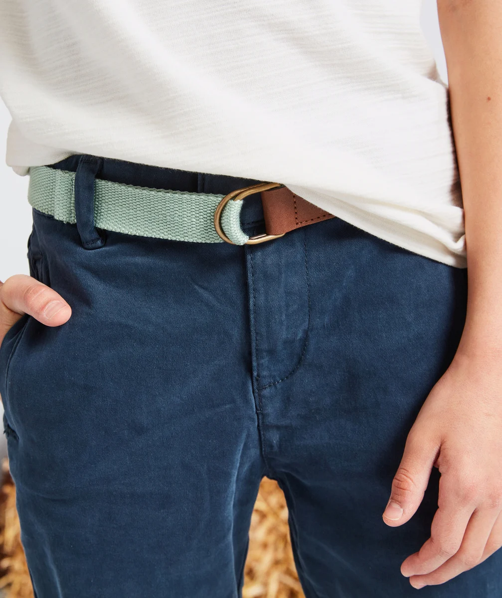 BERMUDA GARÇON BLEU MARINE AVEC CEINTURE VERT MENTHE