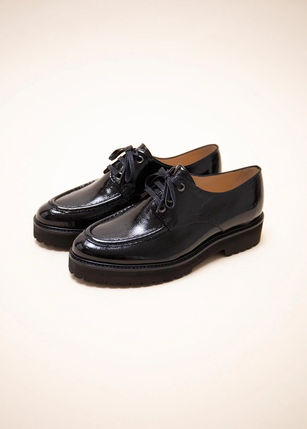 DERBY PENEL VERNIS FRIPPE NOIR
