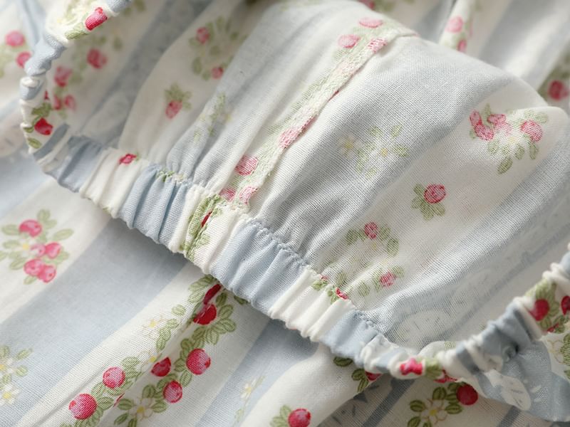 Finlies - Pyjamaset: Bloemenshirt + Broek