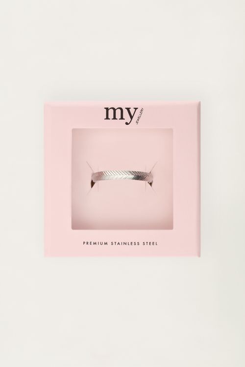 Minimalistische ring met vissengraat
