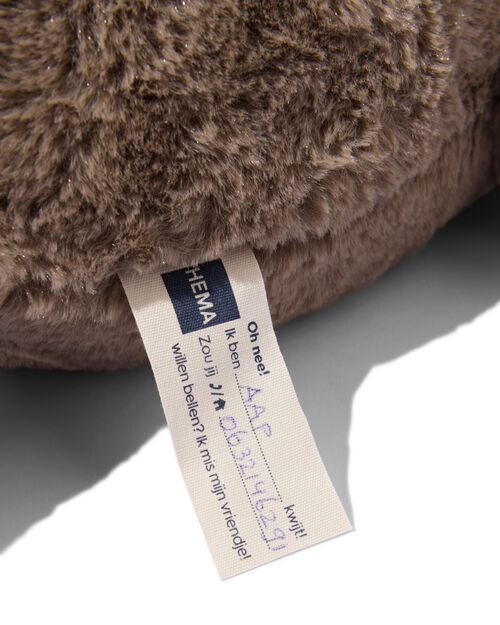 singe en peluche