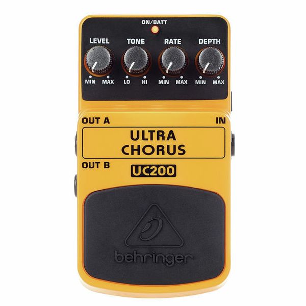 Behringer UC 200
