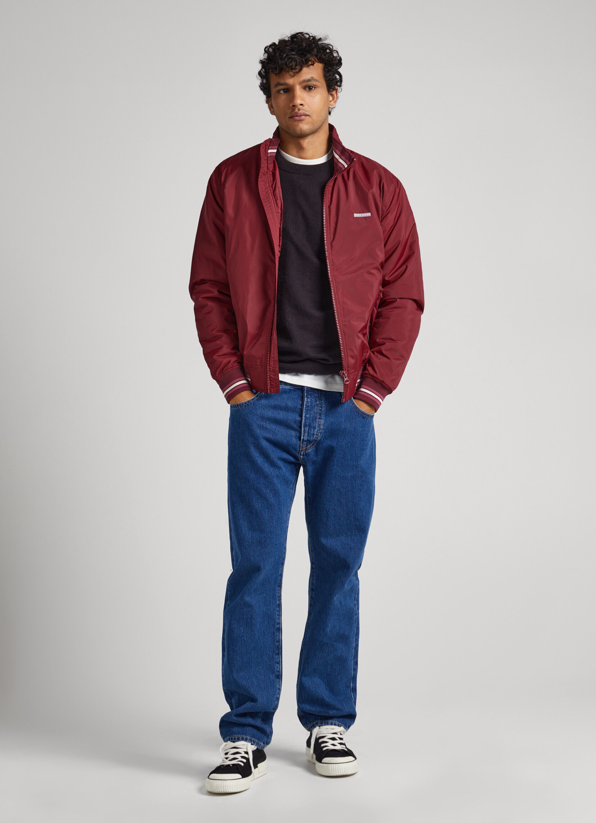 Jaqueta bomber de tecido reciclado - vermelho borgonha