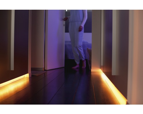Philips hue LED-strip Lightstrip Plus Basic RGBW 20W 1600 lm 2 m - Compatibel met alle SMART HOME van hornbach