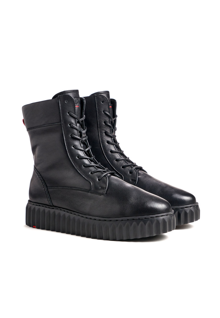 STIEFELETTE Schwarz