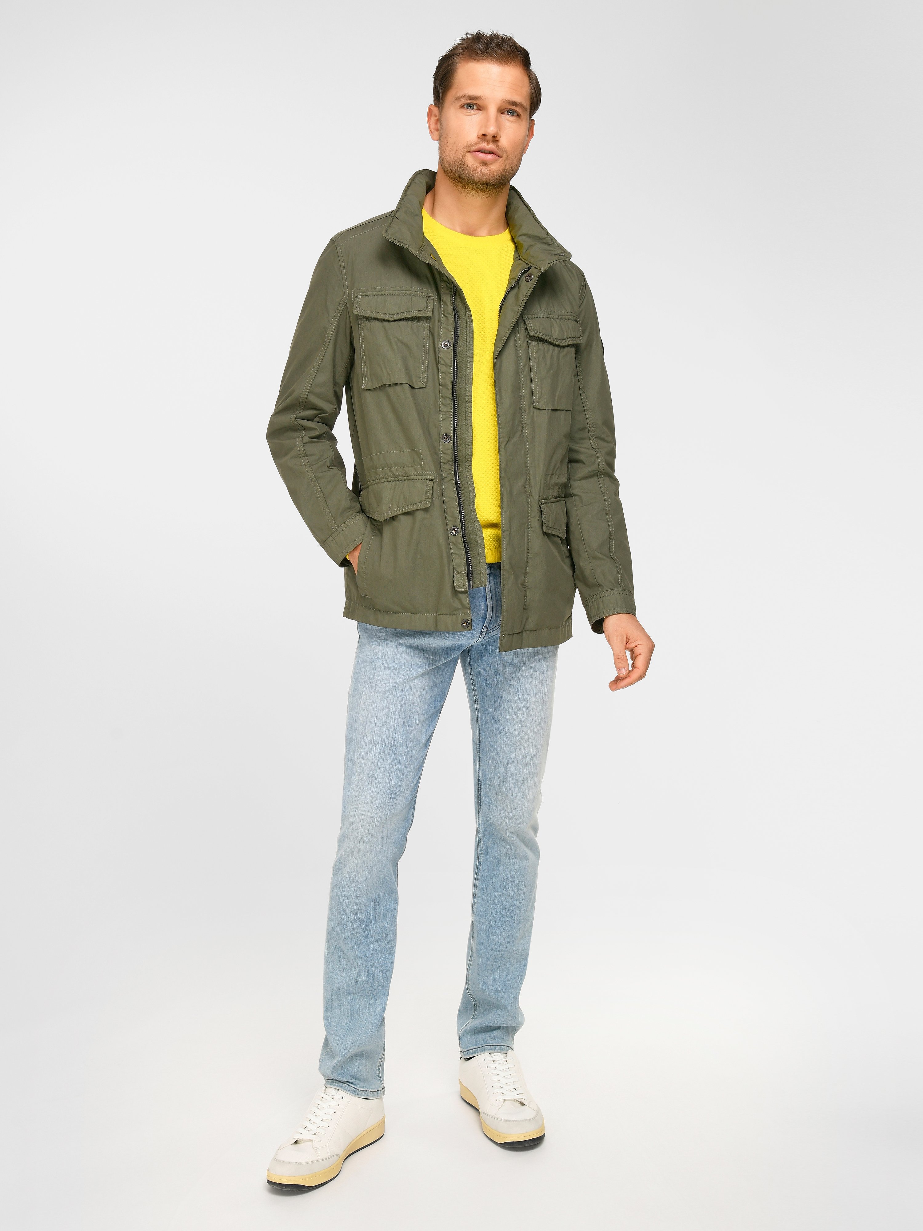 Jacke mit Kapuze