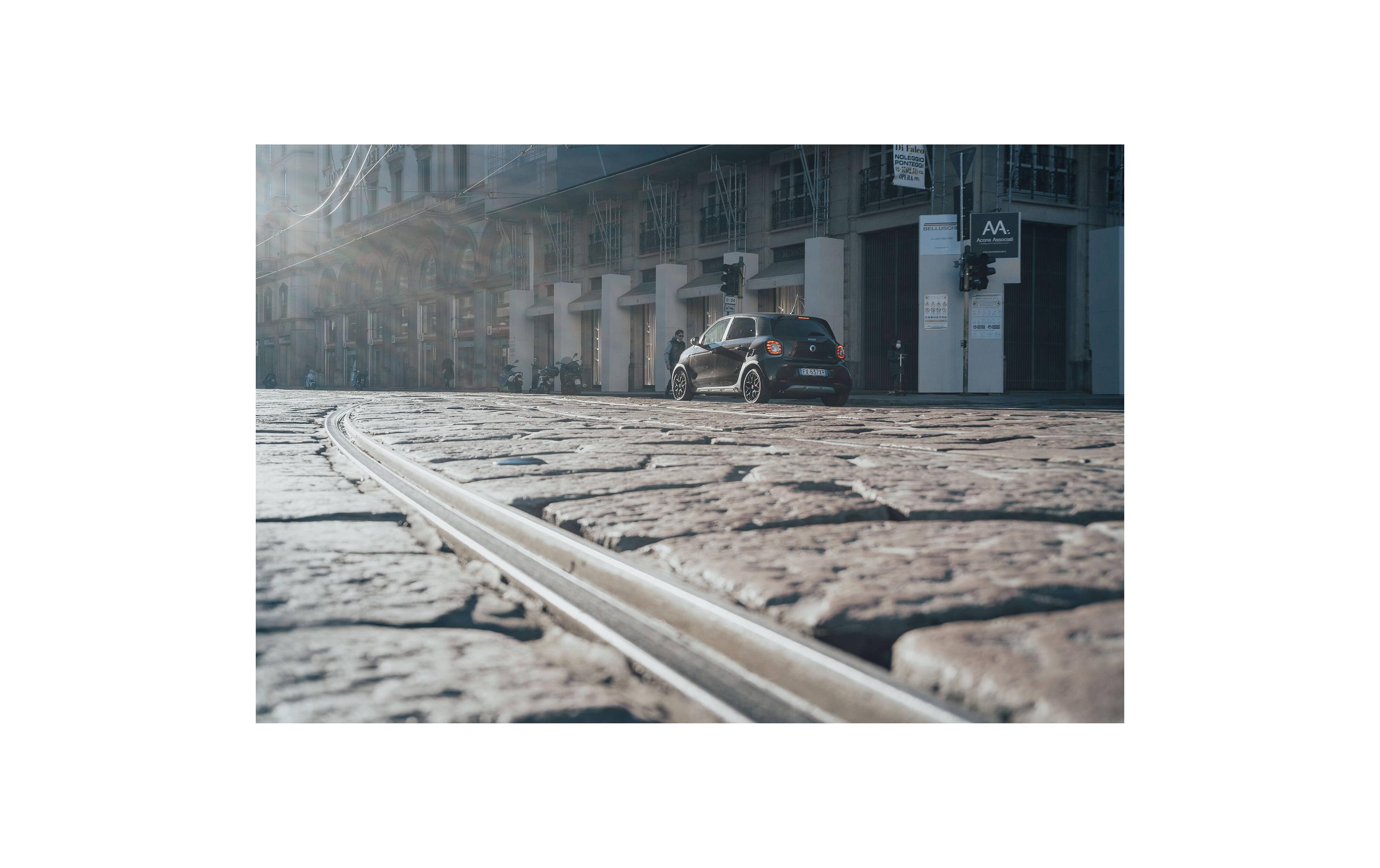 Festbrennweite 35mm F/5.6 – Sony E-Mount<br>Pancake-Objektiv mit exquisitem Erscheinungsbild