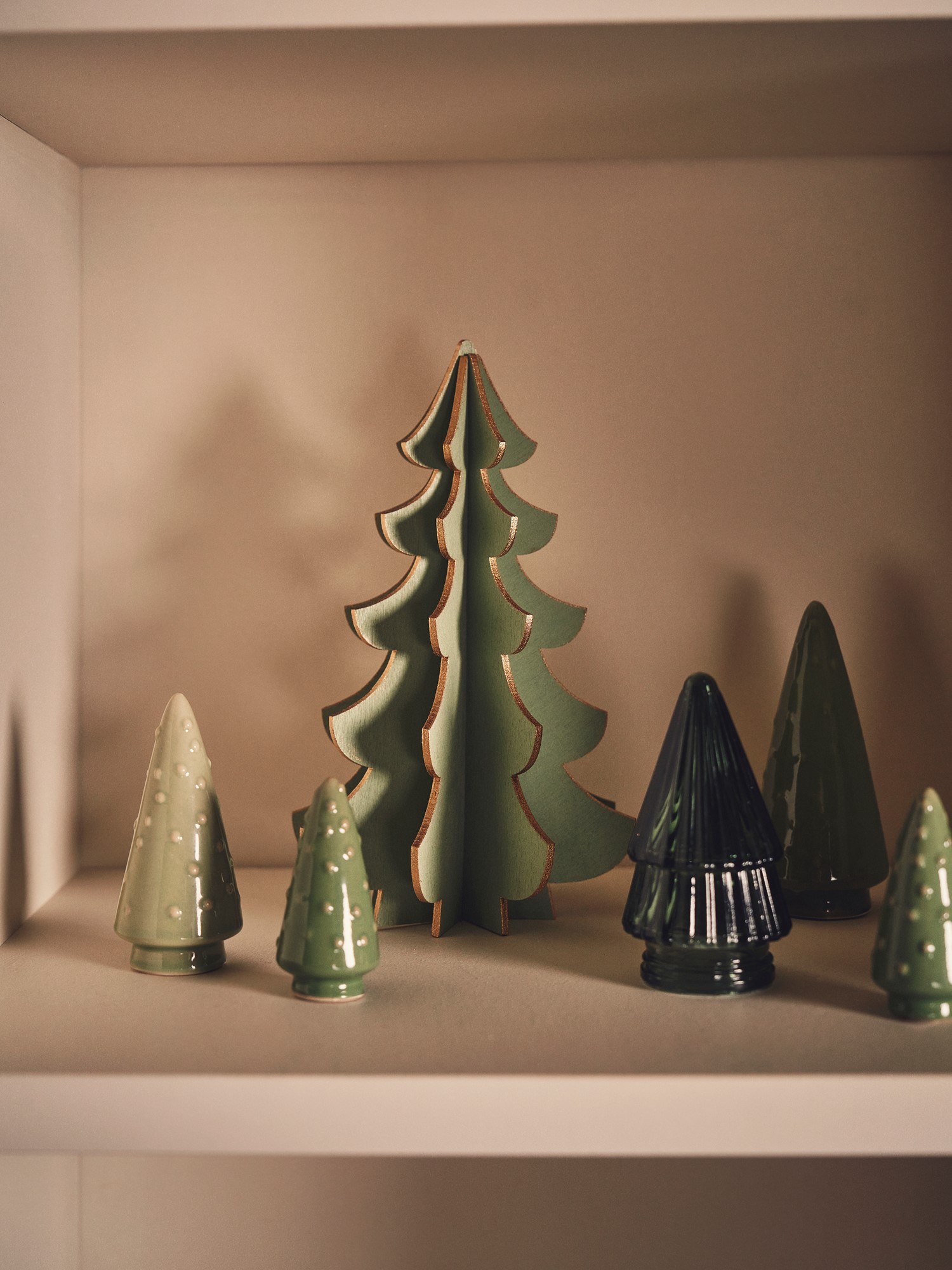 Træ til dekoration | Krydsfiner. 19,2 cm. | Dark Green