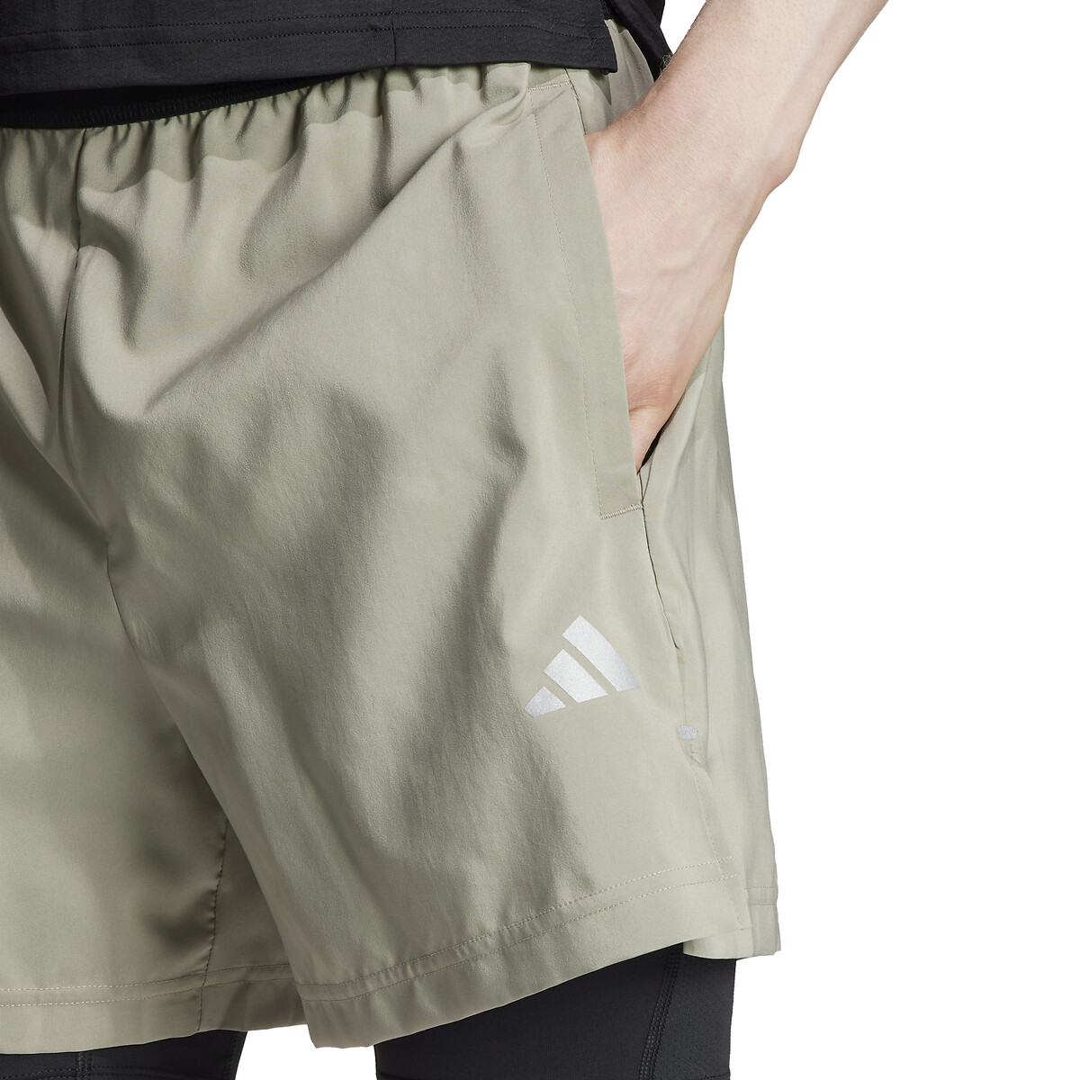 adidas Performance<br>Academia de treino curta 2 em 1