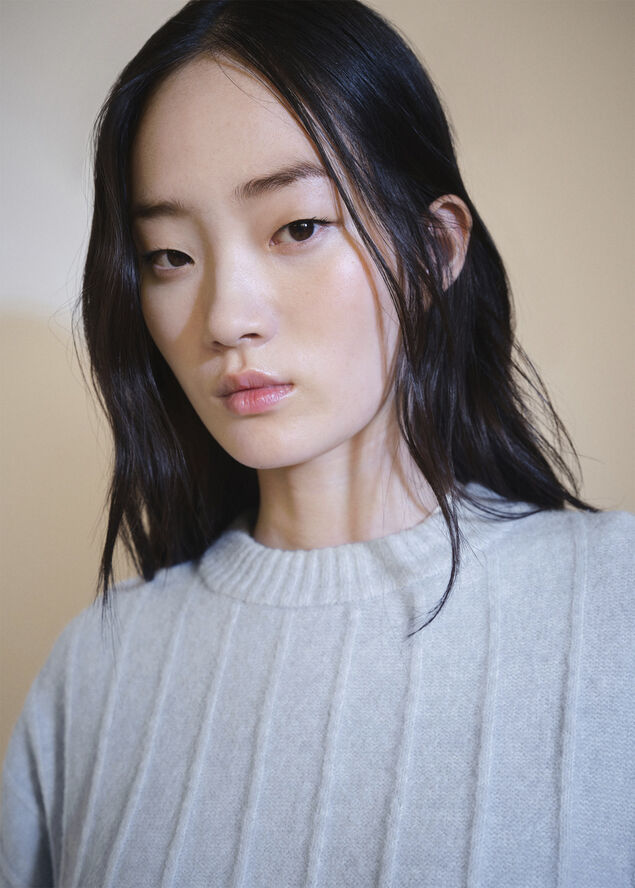 MANGO SWEATER. -- TALDON Lt-pastel blue